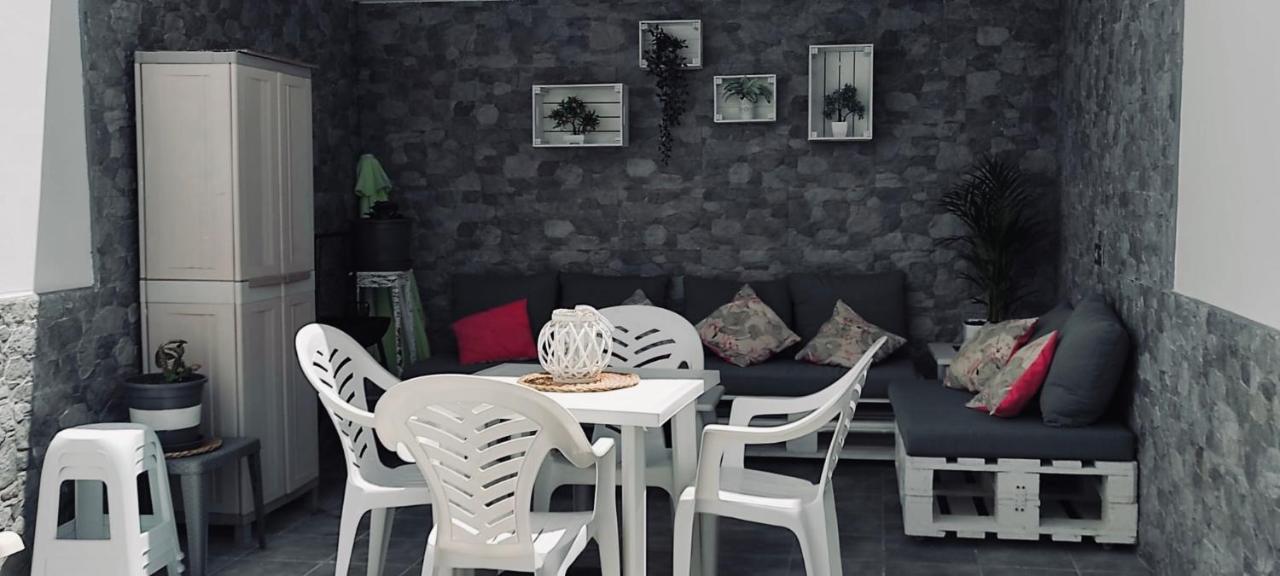 Apartamento Yale Tías Buitenkant foto